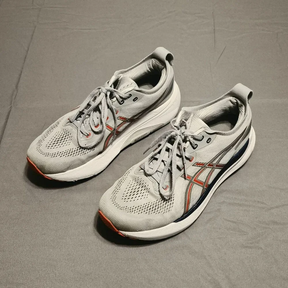 Asics Gel Kayano 31 Men Size 10.5 Gray Athletic Running Shoes Sneakers 1011B867